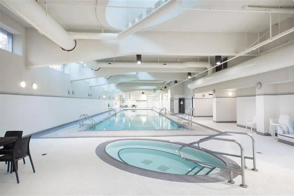 Gorgeous Water View Unit In Downtown Vancouver