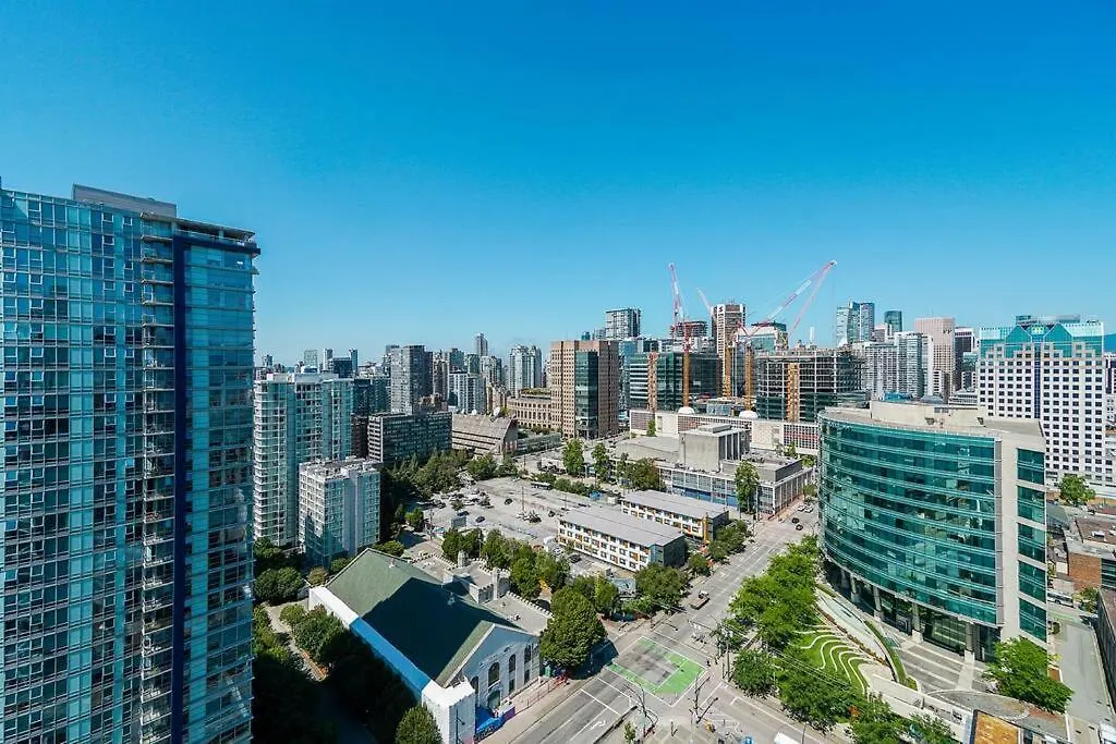 Gorgeous Water View Unit In Downtown Vancouver Lägenhet